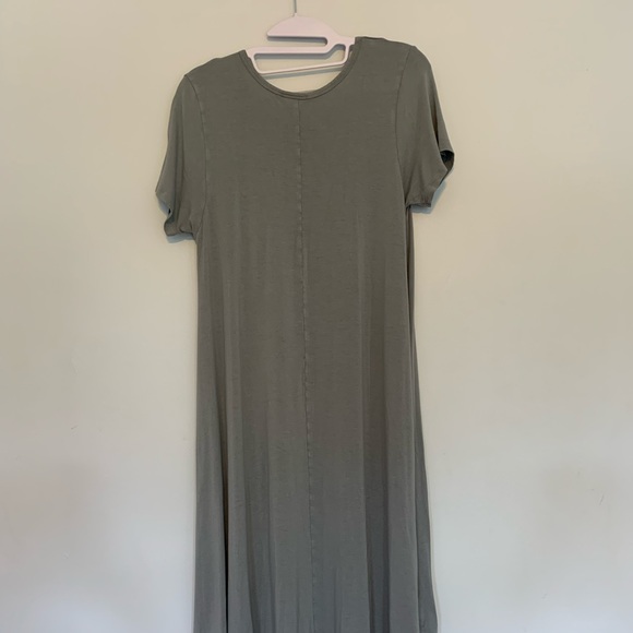 😎 LULAROE CARLY DRESS - Grey- Size XS - Picture 4 of 10